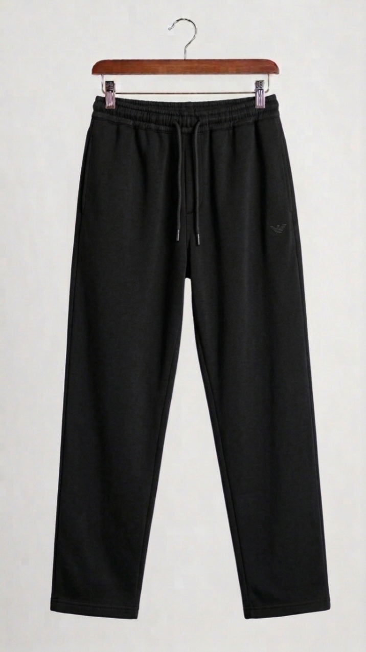 BAGGY TROUSERS